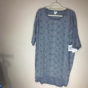 LuLaRoe Irma Black & White Sz XL - NWT